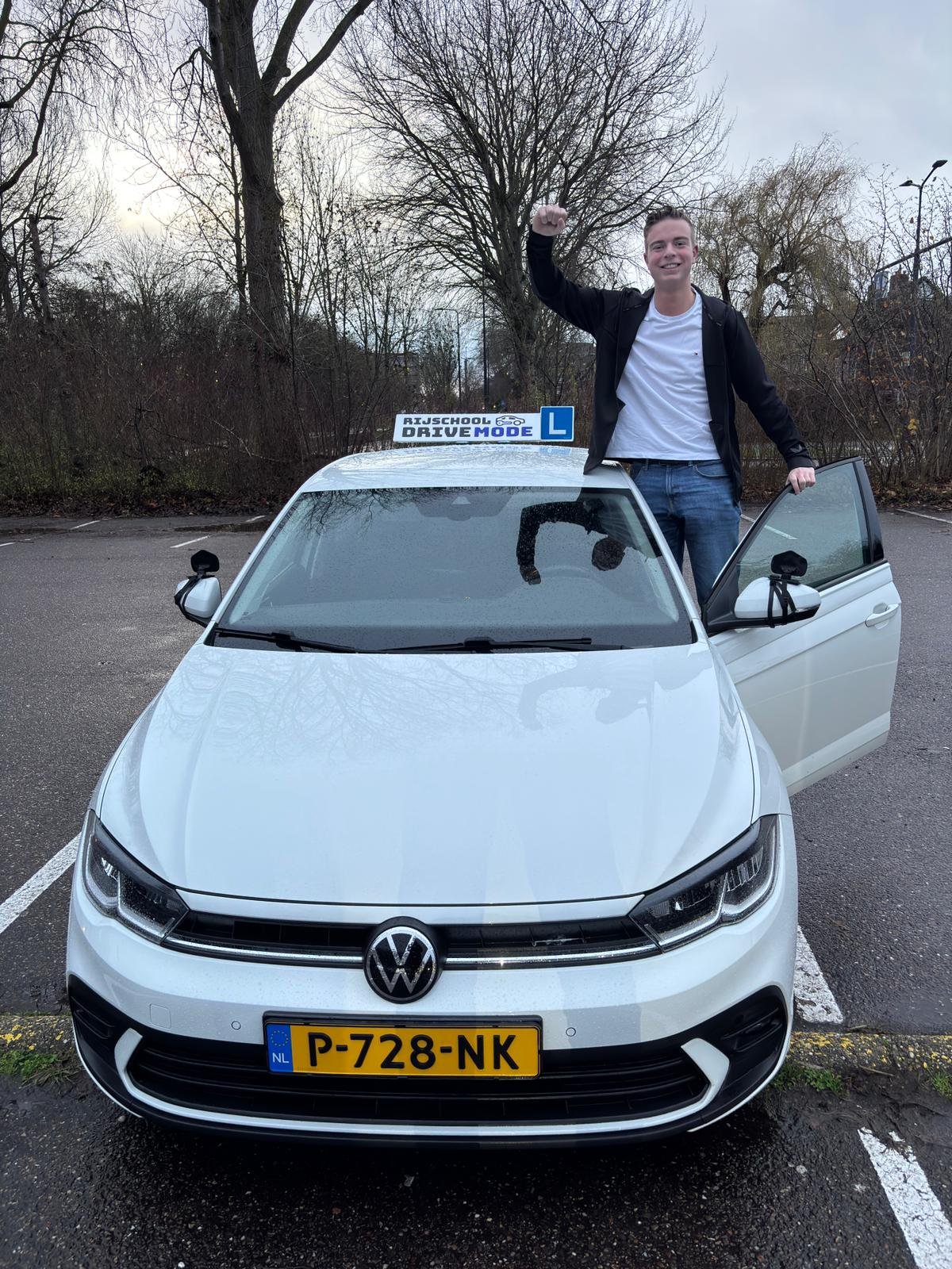 Geslaagd met Rijschool DriveMode